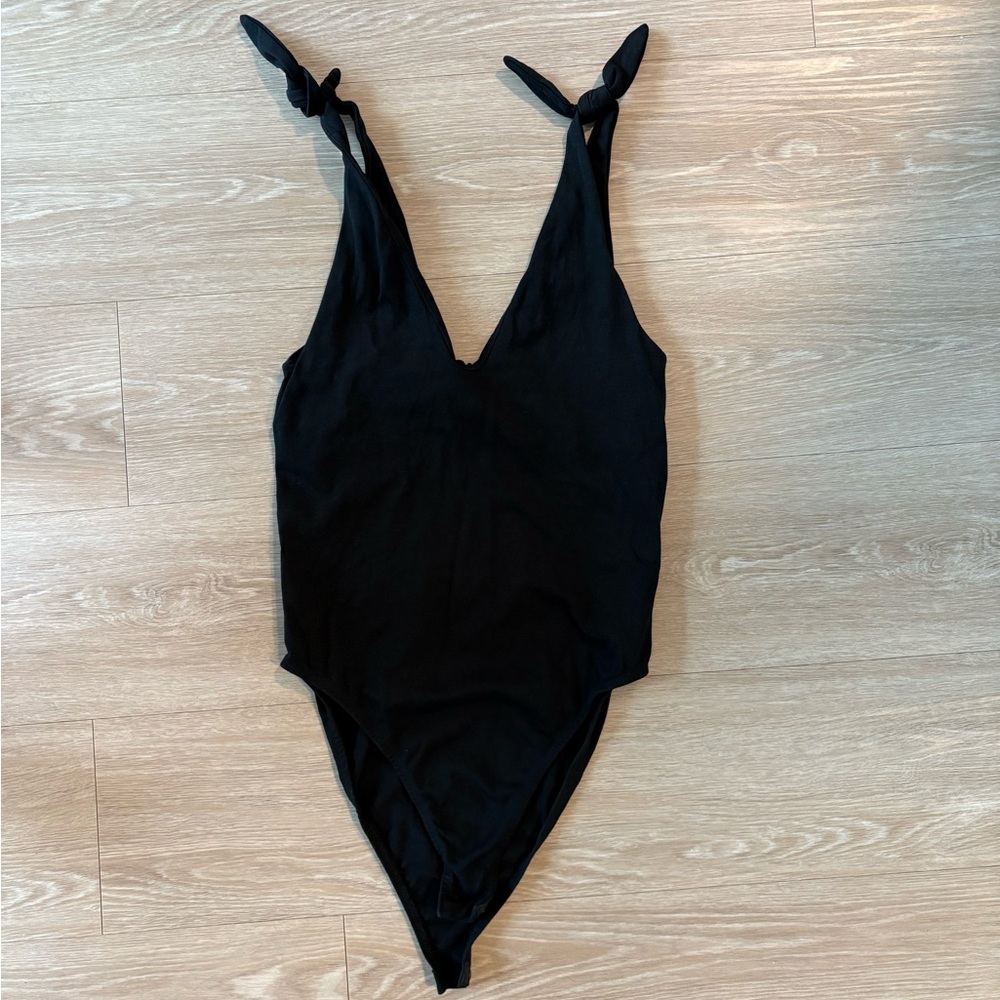 Black V bodysuit